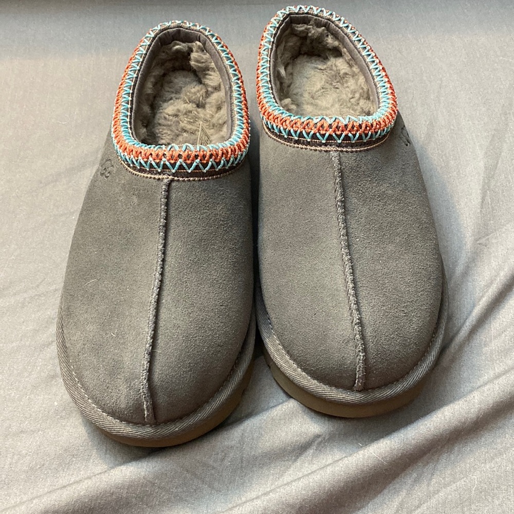 Grey Ugg Tasman slippers